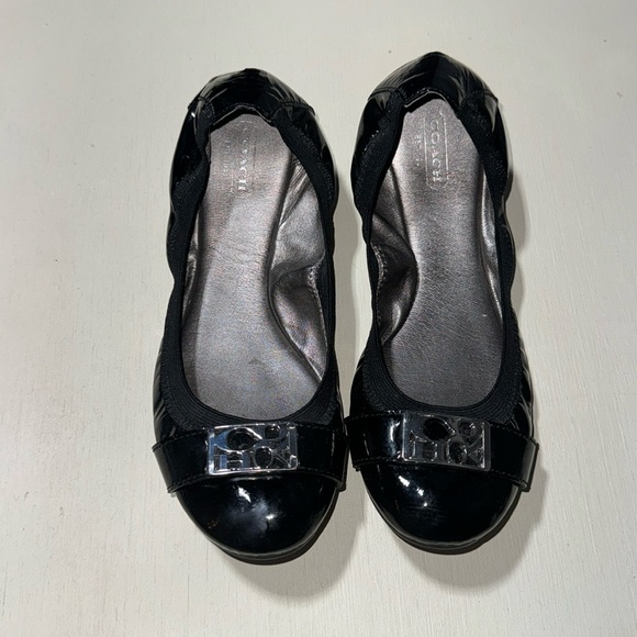 Authentic Coach Flats - Picture 2 of 7